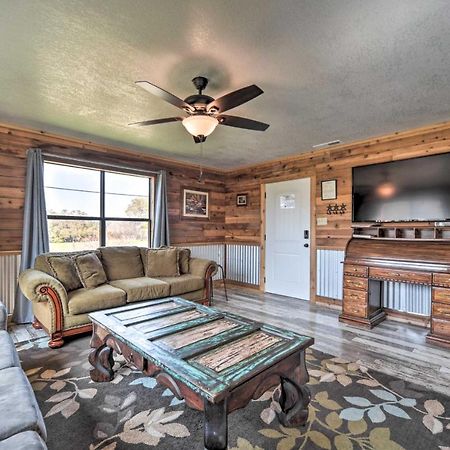 The Barn Texas Wine Country Vacation Rental Fredericksburg Dış mekan fotoğraf