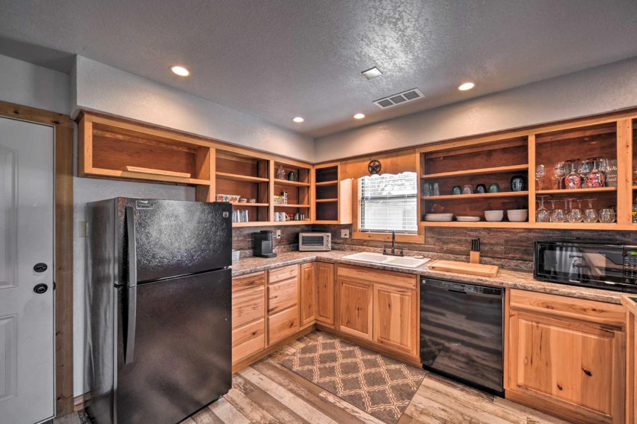 The Barn Texas Wine Country Vacation Rental Fredericksburg Dış mekan fotoğraf