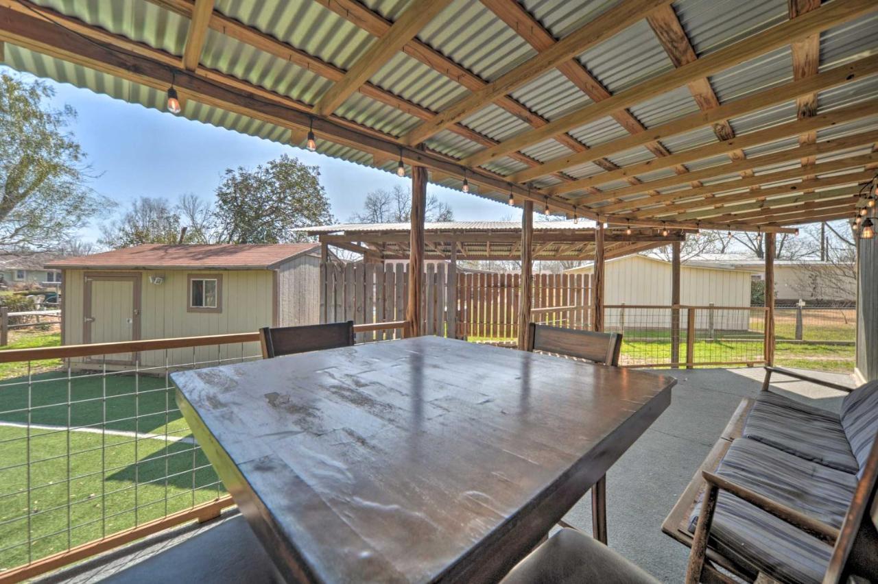 The Barn Texas Wine Country Vacation Rental Fredericksburg Dış mekan fotoğraf